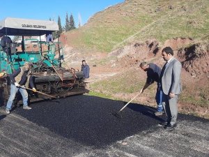 Hürriyet Mahallesi’nde Asfalt Çalışmaları Devam Ediyor
