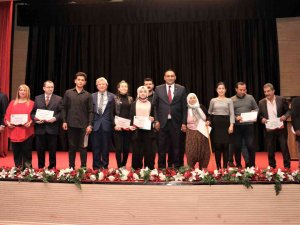 Mersin’in Kurtuluşunu Şiirle Anlattılar