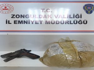 Narkotik Ekipleri Yılbaşı Öncesi Zehir Tacirlerine Geçit Vermedi