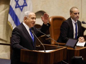 İ̇srail’de Netanyahu Hükümeti Yemin Ederek Göreve Başladı