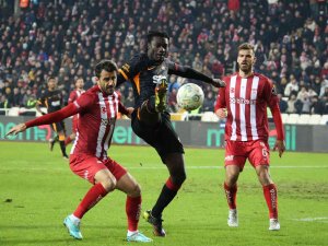 Spor Toto Süper Lig: Dg Sivasspor: 1 - Galatasaray: 2 (Maç Sonucu)