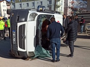 Konya’da Öğrenci Servisi Devrildi: 6 Yaralı
