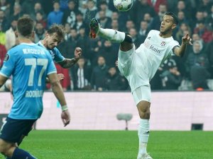 Spor Toto Süper Lig: Beşiktaş: 1 - Adana Demirspor: 0 (İ̇lk Yarı)