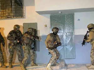 Mersin’de Yılbaşı Öncesi Deaş’a Şafak Operasyonu: 11 Gözaltı Kararı