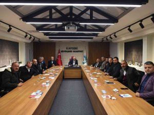 Büyükkılıç’tan 10 İlçenin Taşıma Kooperatifi Başkanlarıyla İstişare Toplantısı