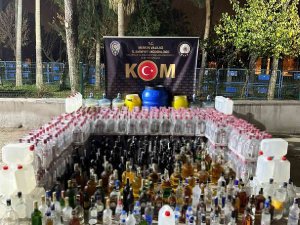 Yılbaşı Öncesi Mersin’de Bin 215 Litre Sahte Alkol Ele Geçirildi