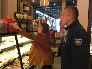 Kemer’de Zabıtadan Yılbaşı Öncesi Denetimi