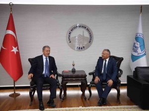 Başkan Büyükkılıç’a 2022’de Devlet Büyüklerinden Takdir Ve Teşekkür