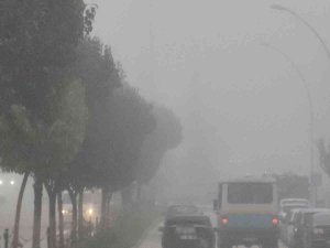 Karabük’te Yoğun Sis Görüş Mesafesini Kısalttı