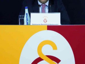 Erden Timur: "O Maç Orada 1-1 Olsa Bile, Biz Yine Öne Geçmeyi Başardık. Beşiktaş Maçında Bir Var Pozisyonu Vardı. Bu Pozisyon Ona Oranla Çok Daha Fazla Konuşuldu. Bunun Bu Kadar Büyütülmesi, İnsanın Aklına Başka Şeyler 