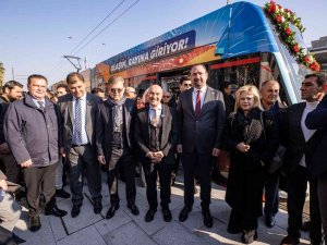 İ̇zmir Büyükşehir Belediyesinden Çiğli’ye Yeni Yıl Hediyesi