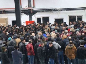 Oltu Çuval Fabrikasında 350 Kişi İş Başı Yaptı