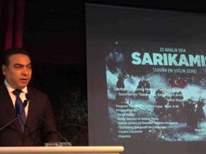 Ayvalık’ta Sarıkamış Şehitleri İçin Duygusal Gösterim