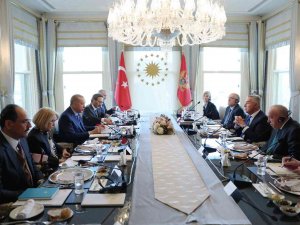 Cumhurbaşkanı Erdoğan İle Karadağ Cumhurbaşkanı Cukanoviç Heyetler Arası Görüşme Gerçekleştirdi