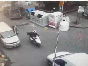Şişli’deki Yol Verme Kavgası Kanlı Bitti: 2 Yaralı