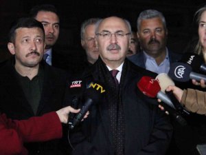 İ̇zmir Valisi Yavuz Selim Köşger: “Şuan 4 Vefat Eden Vatandaşımızın Olduğu Kesin”