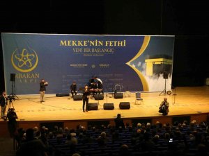 Diyarbakır’da Mekke’nin Fethi Kutlandı