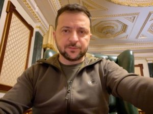 Zelenskiy: "Cephede Yavaş Yavaş İlerlediğimiz Alanlar Var"