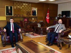 Tosya Belediye Başkanı Kavaklıgil: "Tosya’ya Fakülte Anlamında Yeni Bir Kalıcı Eser Bırakmak İstiyoruz"