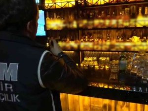 Yılbaşı Öncesi İ̇zmir’de Eğlence Mekanlarına Sahte İçki Operasyonu