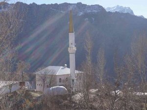Tavşanlar Köylülerin Korkulu Rüyası Oldu, Çiftçi Torbalı Önlem Aldı