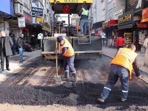 İ̇stiklal Caddesi 2. Etapta Asfalt Çalışmaları Başladı
