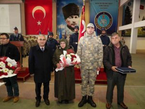 Acemi Eğitimini Tamamlayan Erler Yemin Etti
