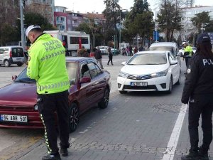 Uşak’ta Yıl Başı Denetimleri