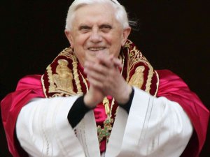 Eski Papa 16. Benedict, 95 Yaşında Hayatını Kaybetti