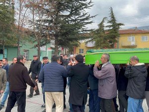78 Yaşında Vefat Eden Kore Gazisi Toprağa Verildi
