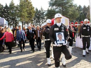 Şehit Komiser İçin Emniyet Müdürlüğünde Tören