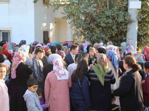 Bodrum Belediyesi, Çocuklara Yeni Yıl Sevinci Yaşattı