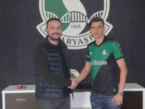 Sakaryaspor, Mehmet Akyüz’ü Kadrosuna Kattı