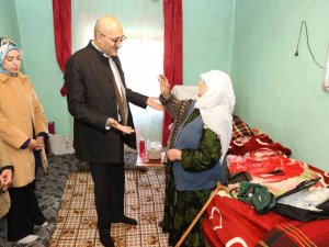 Kaymakam Aydın’dan Yaşlı Ve Hastalara Ziyaret