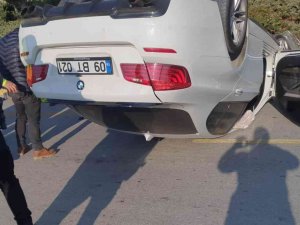 Kuşadası’nda Otomobil Takla Attı: 1 Yaralı