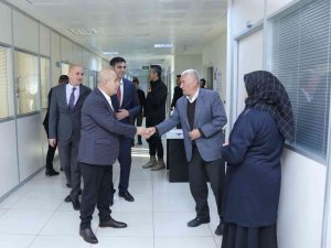 Sgk’da Yılın Son Günü Eyt Mesaisi