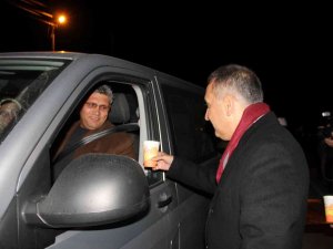Yılbaşı Gecesinde Sürücüleri Sıcak Çorba