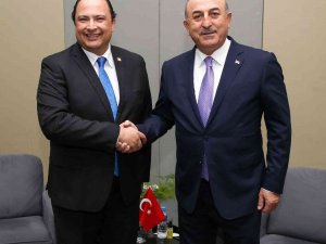 Çavuşoğlu, Guatemalalı Mevkidaşı Bucaro İle Görüştü