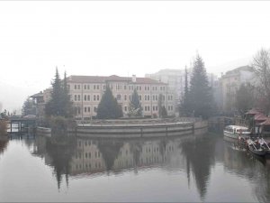 Eskişehir’de Sis Kartpostallık Görüntüler Oluşturdu