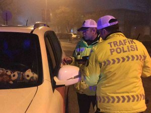 Edirne’de Polis Ekipleri Yeni Yıla Görev Başında Girdi