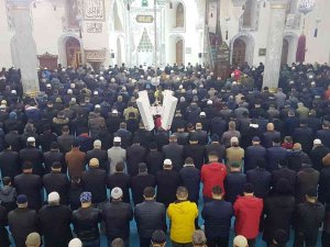 Kütahya Ulu Camii’nde Yeni Yılın İlk Sabah Namazı Buluşması