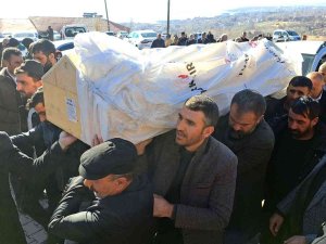 Vinç Kazasında Hayatını Kaybeden Yıldırım Sarı Bitlis’te Toprağa Verildi