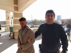 Direksiyonda Şakalaşan Sevgililer Genç Kızın Ölümüne Neden Oldu