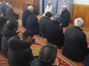 Gediz’de “Ailece Camideyiz, Milletçe Duadayız” Sabah Namazı Buluşması