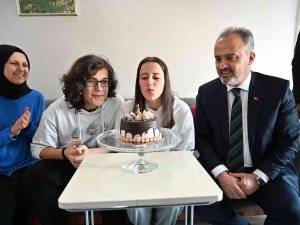 Çölyak Hastalarına Doğum Günü Sürprizi
