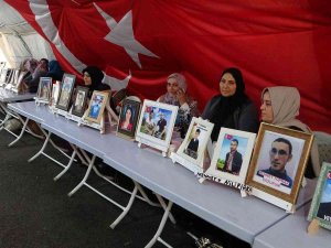 Ailelerin Direnişi Bin 218 Gündür Kararlılıkla Devam Ediyor