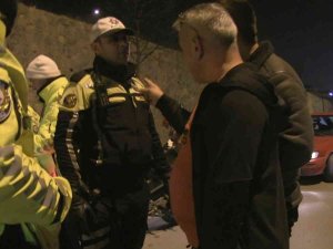 Dehşete Düşüren Sözler: "Pkk Olmak Lazım" Diyerek, Türk Milletine Ve Polise Hakaretler Savurdu
