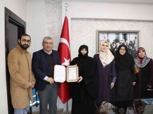 46 Yaşından Sonra Hafız Oldu
