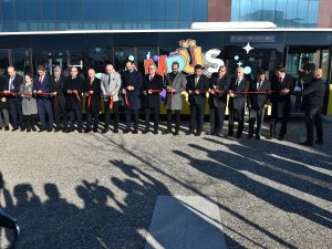 Kampüs Büs Hizmete Girdi