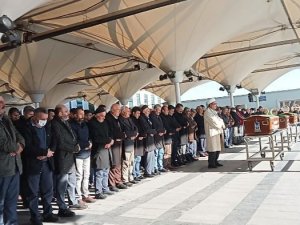 Mamak’taki Silahlı Saldırıda Hayatını Kaybedenler Son Yolculuğuna Uğurlandı